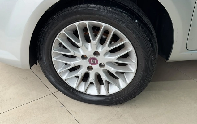imagem-https://www.socarrao.com.br/sc-vehicle-images-prod/4435421/1792788878227-003_199e8e85f9fa1d136b2a17aeb37fb870.jpg