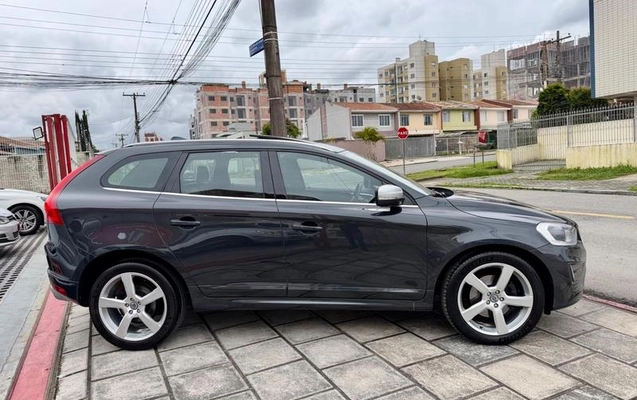 imagem-https://www.socarrao.com.br/sc-vehicle-images-prod/4435430/1792788898107-8602226_4_B_08a9656ed3.jpeg