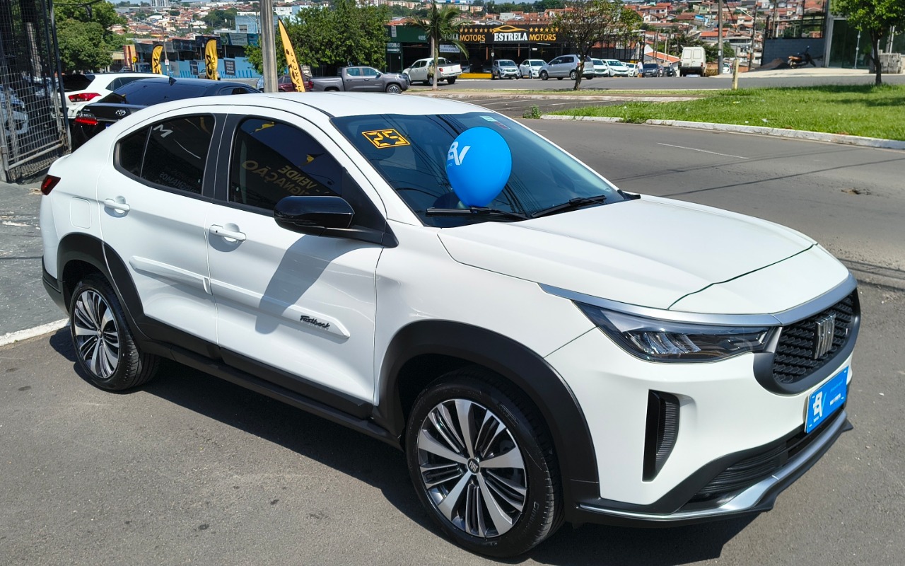 Fiat Fastback 2025 Branco — foto 1 de 3