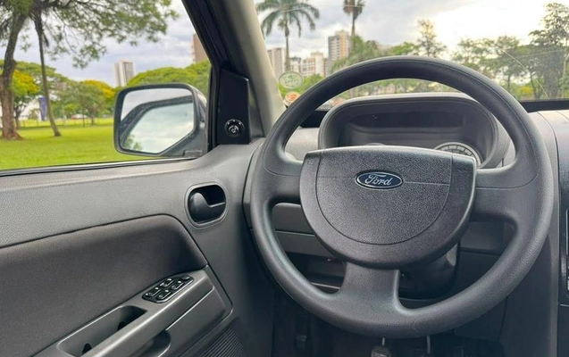 imagem-https://www.socarrao.com.br/sc-vehicle-images-prod/4435453/1792789044605-8584563_2_B_98cc74f86e.jpeg