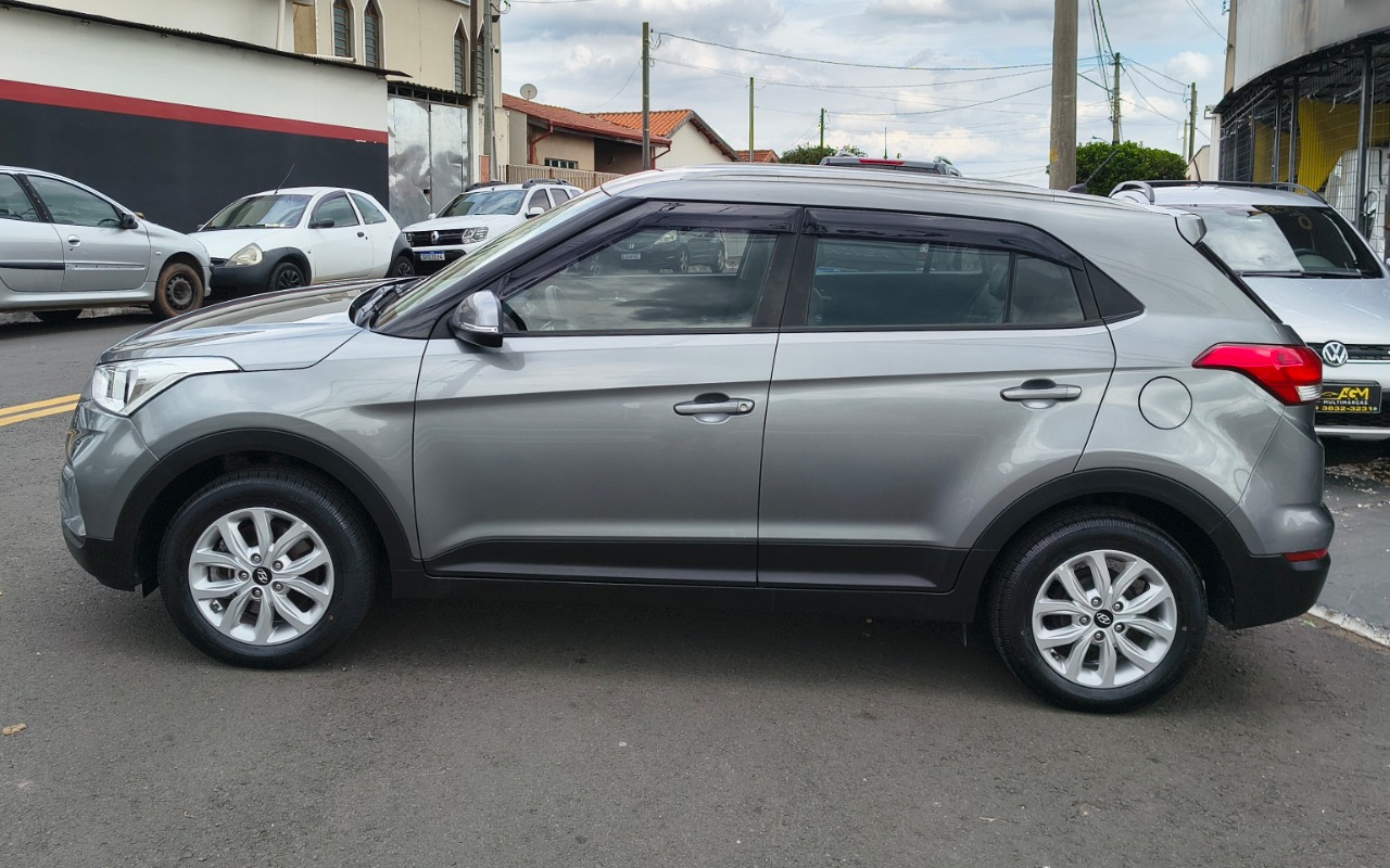 imagem-https://www.socarrao.com.br/sc-vehicle-images-prod/4435455/1792789049182-SU1HXzIwMjYxMDE1XzE1MDE0Njg0OV9IRFJ-Mi5qcGc.jpg