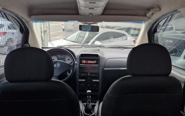 imagem-https://www.socarrao.com.br/sc-vehicle-images-prod/4435456/1792790133482-MjMuanBlZw.jpeg