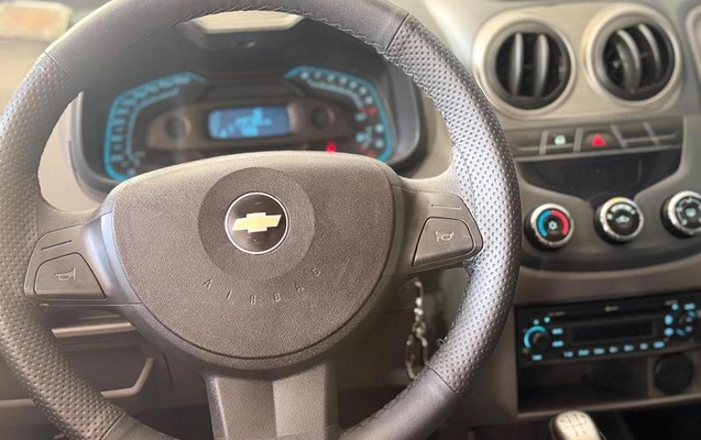 imagem-https://www.socarrao.com.br/sc-vehicle-images-prod/4435473/1792789196979-8570842_12_B_c3b0f059c8.jpeg