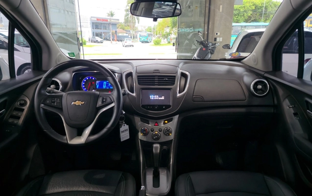 imagem-https://www.socarrao.com.br/sc-vehicle-images-prod/4435508/1792789968796-f7060e02ab4b4f83b62aeea5ee0d622b_1792769231475.jpg