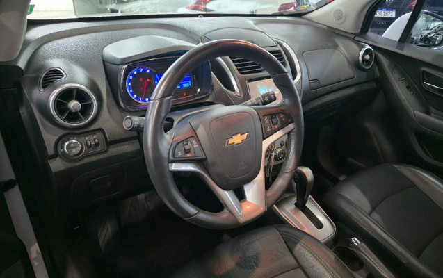 imagem-https://www.socarrao.com.br/sc-vehicle-images-prod/4435508/1792789968800-6df62655a3d4487ba8eb670ff5b48eaf_1792769927588.jpg
