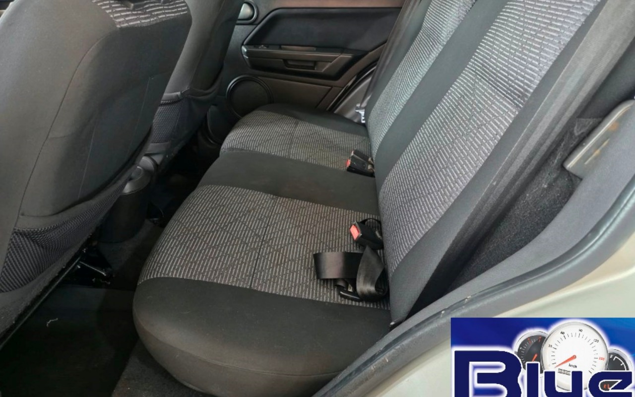 imagem-https://www.socarrao.com.br/sc-vehicle-images-prod/4435511/1792789565298-VUNPOS5qcGVn.jpeg