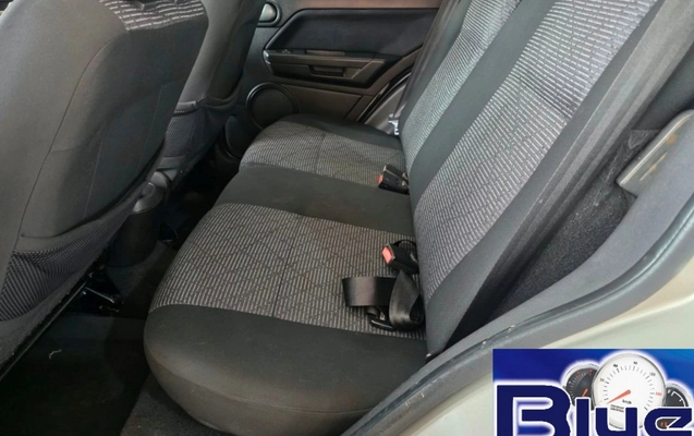 imagem-https://www.socarrao.com.br/sc-vehicle-images-prod/4435511/1792789565298-VUNPOS5qcGVn.jpeg