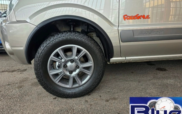 imagem-https://www.socarrao.com.br/sc-vehicle-images-prod/4435511/1792789565389-VUNPMTAuanBlZw.jpeg