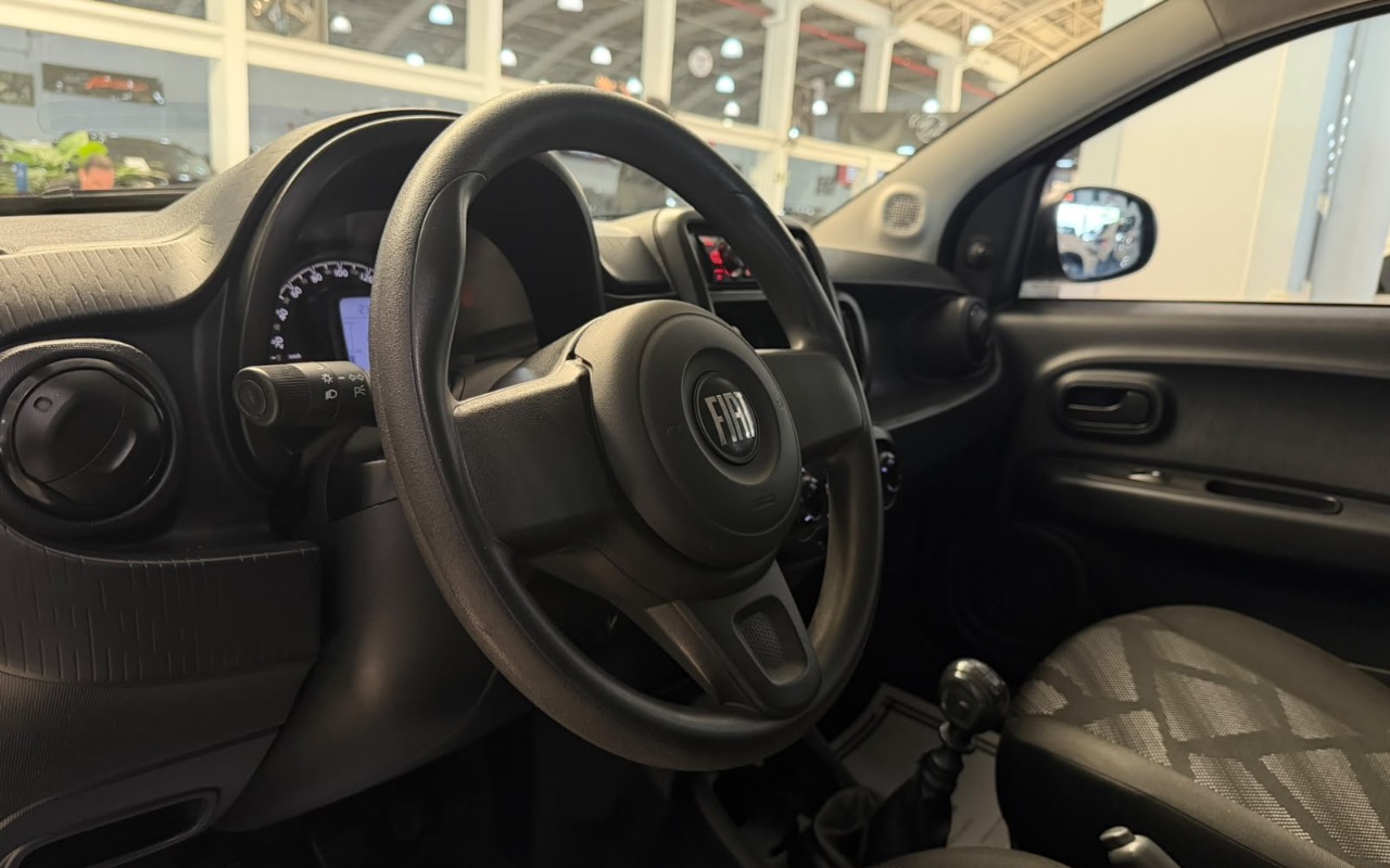 imagem-https://www.socarrao.com.br/sc-vehicle-images-prod/4435514/1792789600806-Y2U1ZWIwODQtZGQxMi00MWJjLWJiMGMtYjExYzgxNmUzMTI3LmpwZWc.jpeg
