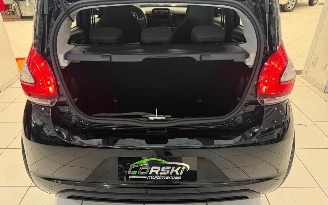 imagem-https://www.socarrao.com.br/sc-vehicle-images-prod/4435514/1792789601093-ZmQzY2M2YjktNjkxMi00NDZjLWE0ODktMjY2Yzk0MjZlYTg4LmpwZWc.jpeg