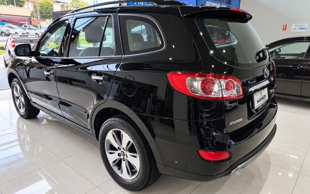 imagem-https://www.socarrao.com.br/sc-vehicle-images-prod/4435560/1792789804439-1237093.jpg