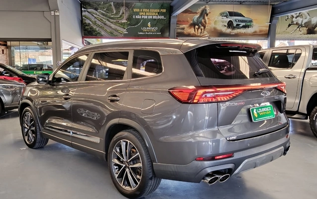 imagem-https://www.socarrao.com.br/sc-vehicle-images-prod/4435571/1793020270127-ArUobiwVBUJMuThLeaJCgaDopoUWok39.jpg