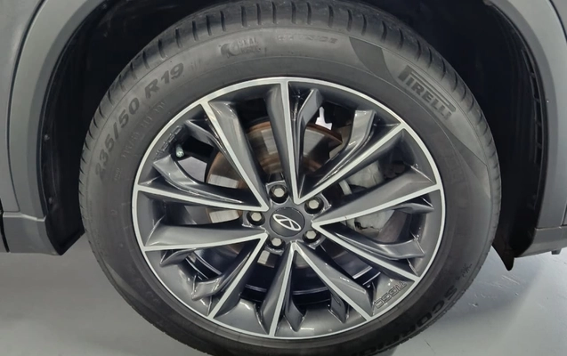 imagem-https://www.socarrao.com.br/sc-vehicle-images-prod/4435571/1793020270152-8ulFHrSRRfqJAvIGEvOp1RZn1lcwGBlF.jpg