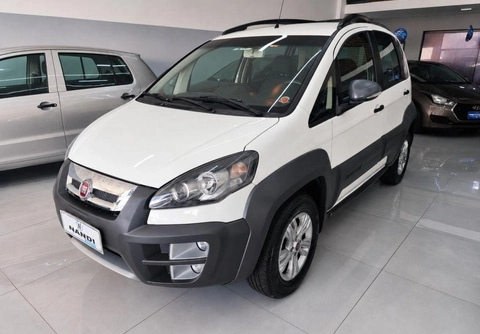 Fiat Idea 2015 Branco — foto 1 de 3