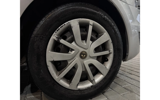 imagem-https://www.socarrao.com.br/sc-vehicle-images-prod/4435622/1792790387816-1_061828.jpg