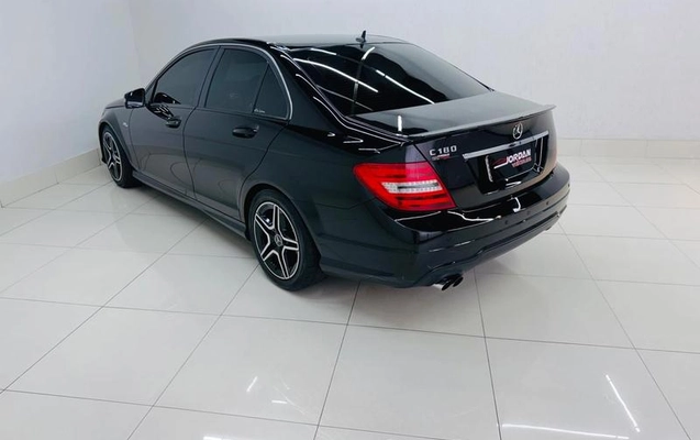 imagem-https://www.socarrao.com.br/sc-vehicle-images-prod/4435657/1792843742541-8602445_8_B_8c69209c04.jpeg