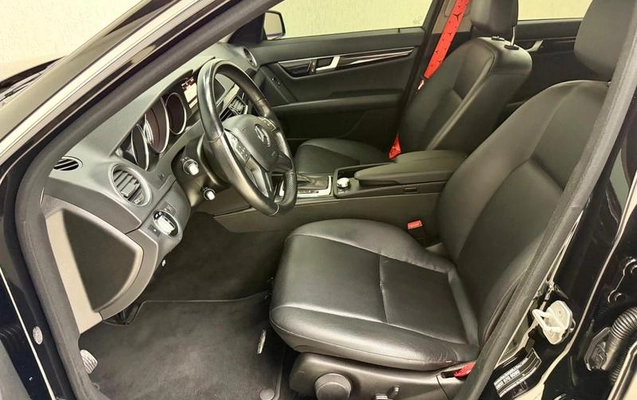 imagem-https://www.socarrao.com.br/sc-vehicle-images-prod/4435657/1792843742556-8602445_15_B_b77ab9d494.jpeg