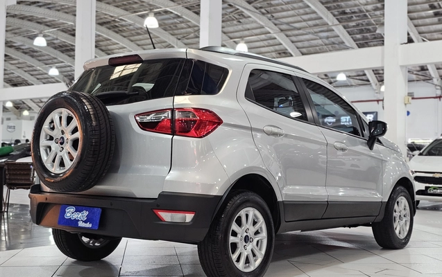 imagem-https://www.socarrao.com.br/sc-vehicle-images-prod/4435938/1792791891743-1_061525.jpg
