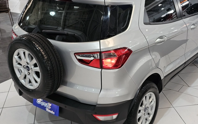imagem-https://www.socarrao.com.br/sc-vehicle-images-prod/4435938/1792791891745-1_061527.jpg