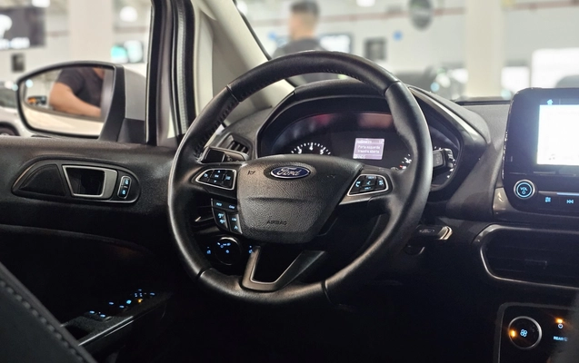 imagem-https://www.socarrao.com.br/sc-vehicle-images-prod/4435938/1792791891756-1_061537.jpg
