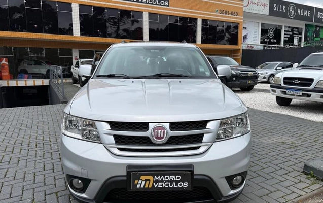 imagem-https://www.socarrao.com.br/sc-vehicle-images-prod/4435990/1792792323971-8602452_1_B_629945f77f.jpeg