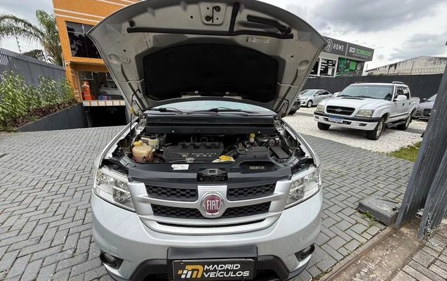 imagem-https://www.socarrao.com.br/sc-vehicle-images-prod/4435990/1792792324000-8602452_19_B_132b5ad9c6.jpeg
