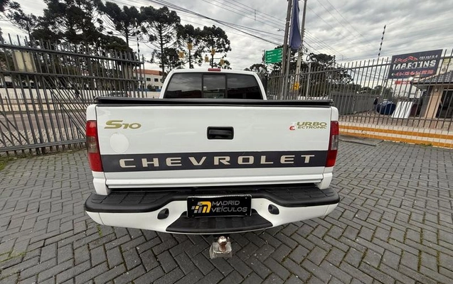 imagem-https://www.socarrao.com.br/sc-vehicle-images-prod/4436033/1792792602252-8602506_5_B_5ee8806dbf.jpeg