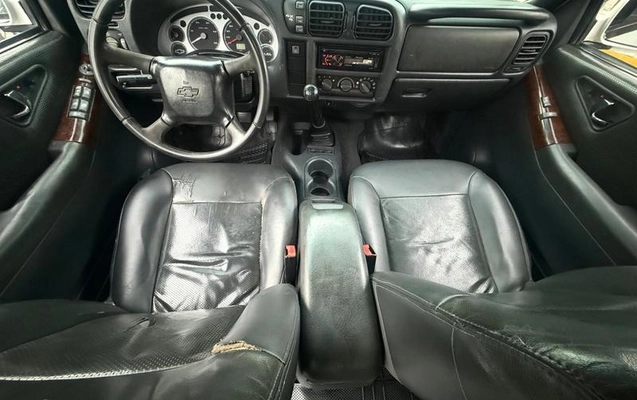 imagem-https://www.socarrao.com.br/sc-vehicle-images-prod/4436033/1792792602268-8602506_14_B_6f5118331a.jpeg