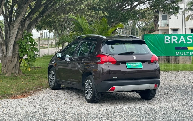 imagem-https://www.socarrao.com.br/sc-vehicle-images-prod/4436034/1792792608715-003_b7c504cb6dee6c3822c63ede9a13597d.jpg