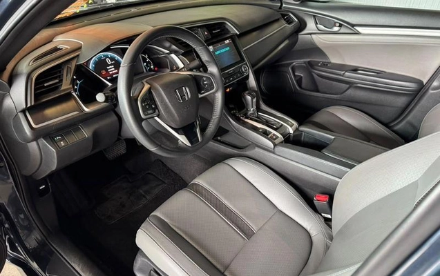 imagem-https://www.socarrao.com.br/sc-vehicle-images-prod/4436040/1792792650319-8466362_6_B_06731ab91f.jpeg