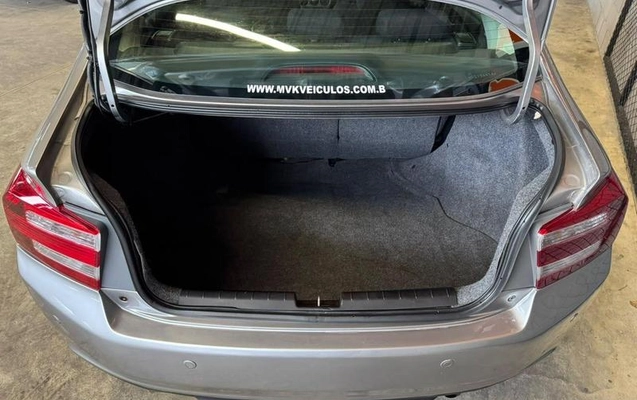 imagem-https://www.socarrao.com.br/sc-vehicle-images-prod/4436118/1792792710143-8602400_1_B_c13927b8d4.jpeg