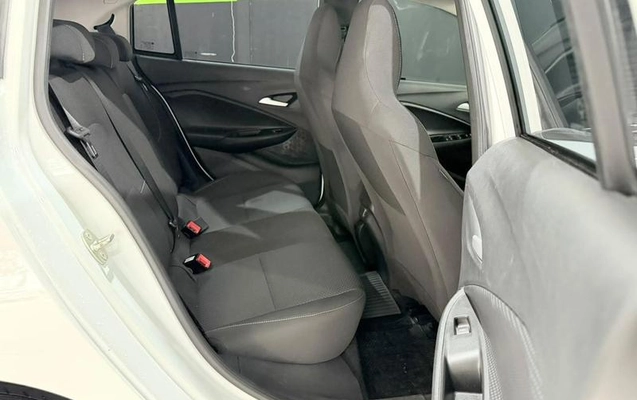 imagem-https://www.socarrao.com.br/sc-vehicle-images-prod/4436119/1792792713775-8601185_15_B_8853c71e52.jpeg