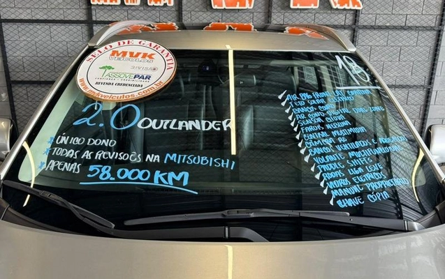 imagem-https://www.socarrao.com.br/sc-vehicle-images-prod/4436232/1792793286817-8301750_3_B_a2cdba26f9.jpeg