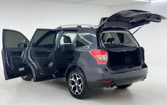 imagem-https://www.socarrao.com.br/sc-vehicle-images-prod/4436269/1792793415944-8598570_9_B_ee7d11e04d.jpeg