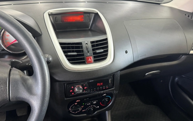 imagem-https://www.socarrao.com.br/sc-vehicle-images-prod/4436280/1792793480241-002890edd6e8b97b0fe44ad3fe4d3205_big.jpeg