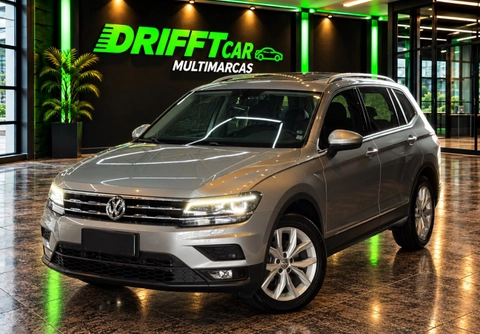 Volkswagen Tiguan 2019 Prata — foto 1 de 3