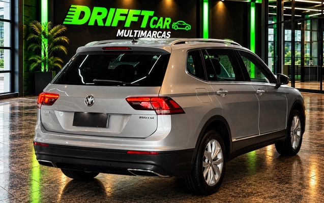 imagem-https://www.socarrao.com.br/sc-vehicle-images-prod/4436302/1792793642190-11_071249.jpg
