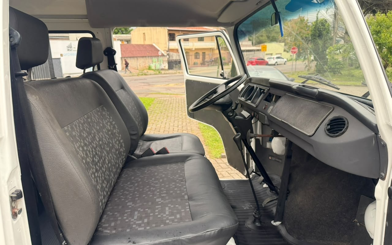 imagem-https://www.socarrao.com.br/sc-vehicle-images-prod/4436714/1792796752558-V2hhdHNBcHAgSW1hZ2UgMjAyNi0xMC0yMiBhdCAyMi40OS4xOSAoMSkuanBlZw.jpeg