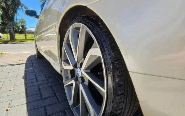 imagem-https://www.socarrao.com.br/sc-vehicle-images-prod/4436799/1792797597697-vehicle_image_1792797569_fa76c6cb6675a4403ed80f5ee747099b.jpeg