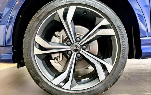 imagem-https://www.socarrao.com.br/sc-vehicle-images-prod/4436907/1792798611504-8595957_2_B_00a2147e29.jpeg