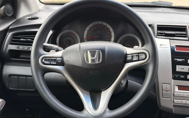 imagem-https://www.socarrao.com.br/sc-vehicle-images-prod/4437527/1792804711297-a440ef4d-9916-4ef2-ac99-0f6c0fee65cb.jpg
