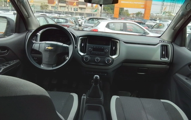 imagem-https://www.socarrao.com.br/sc-vehicle-images-prod/4438083/1792811234666-2_095641.jpg