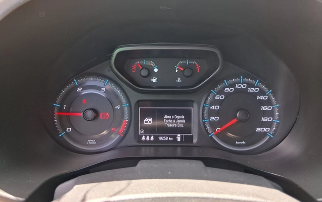 imagem-https://www.socarrao.com.br/sc-vehicle-images-prod/4438095/1792811320610-1_115919.jpg