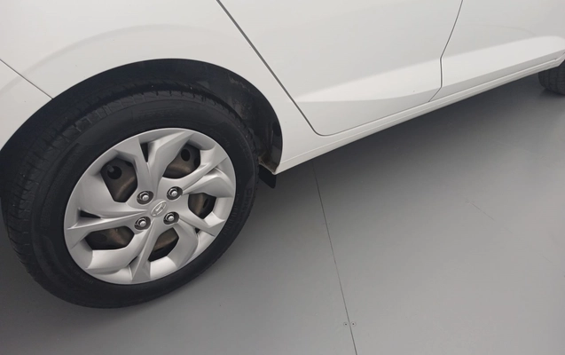 imagem-https://www.socarrao.com.br/sc-vehicle-images-prod/4438147/1792811658876-1_054854.jpg