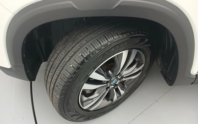 imagem-https://www.socarrao.com.br/sc-vehicle-images-prod/4438149/1792811703010-2_021405.jpg