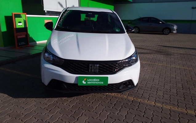 imagem-https://www.socarrao.com.br/sc-vehicle-images-prod/4438165/1792812816532-2_044345.jpg