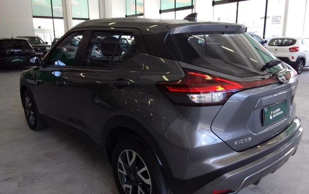 imagem-https://www.socarrao.com.br/sc-vehicle-images-prod/4438369/1792814305060-1_040121.jpg