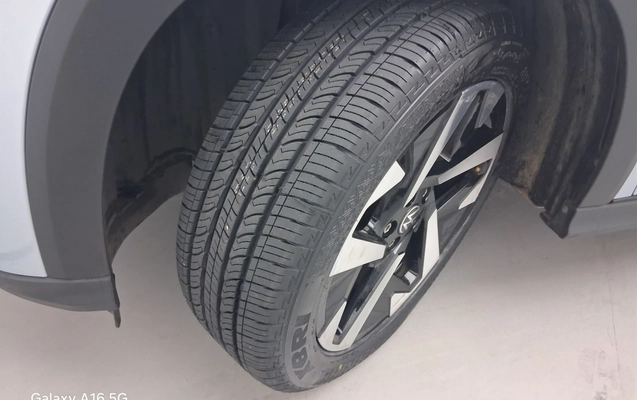 imagem-https://www.socarrao.com.br/sc-vehicle-images-prod/4438668/1792814946890-2_103934.jpg