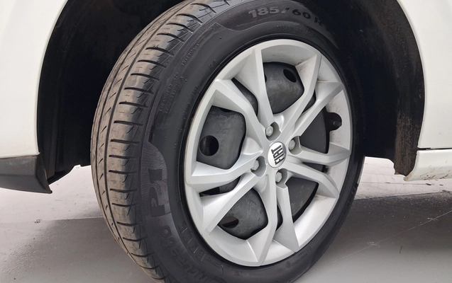 imagem-https://www.socarrao.com.br/sc-vehicle-images-prod/4438729/1792814996631-1_095744.jpg