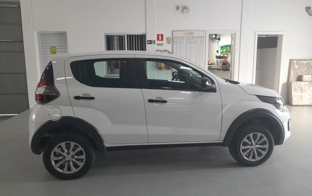 imagem-https://www.socarrao.com.br/sc-vehicle-images-prod/4438752/1792815020666-2_042454.jpg